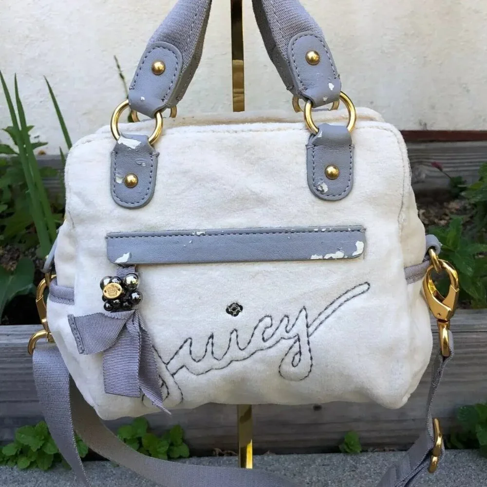 JUICY COUTURE Y2K Velour Shoulder Bag Purse White Grey Velvet Zipper Top Handle